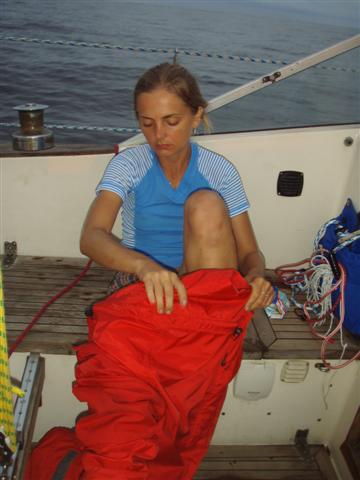 19 21. července 2008: Zbytek Plavby Singapur Lumut Usne Janička dřív než se navlíkne druhou nohavici?